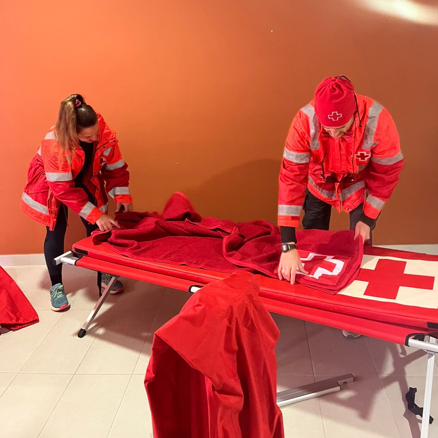 La Creu Roja atén prop de 300 persones a tot Catalunya per l’onada de fred