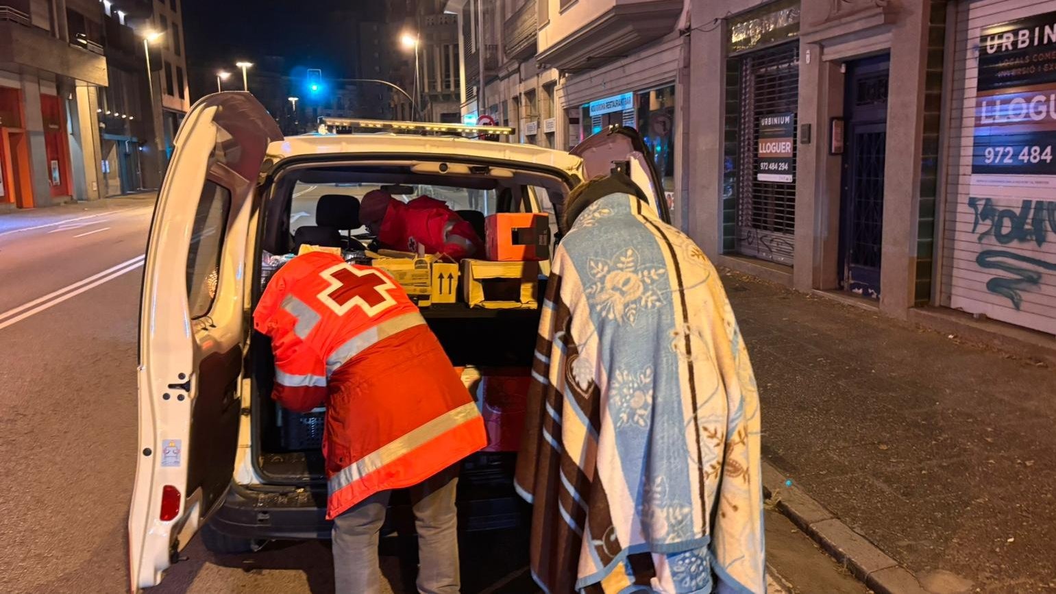 La Creu Roja ha atès prop de 800 persones per l’onada de fred a tot Catalunya