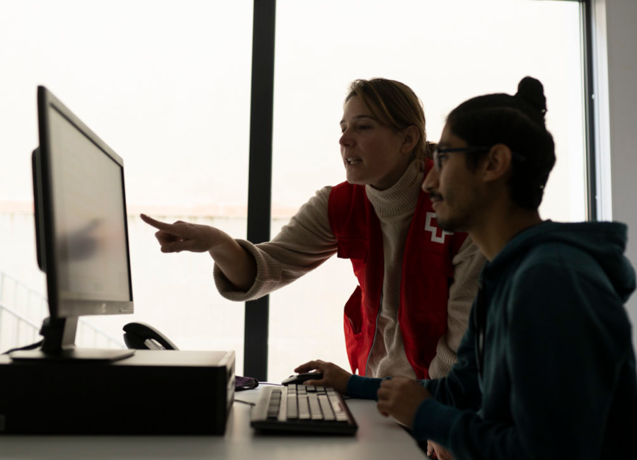 Cruz Roja, veinte años reinventándose para favorecer el acceso al empleo para quien lo tiene más difícil