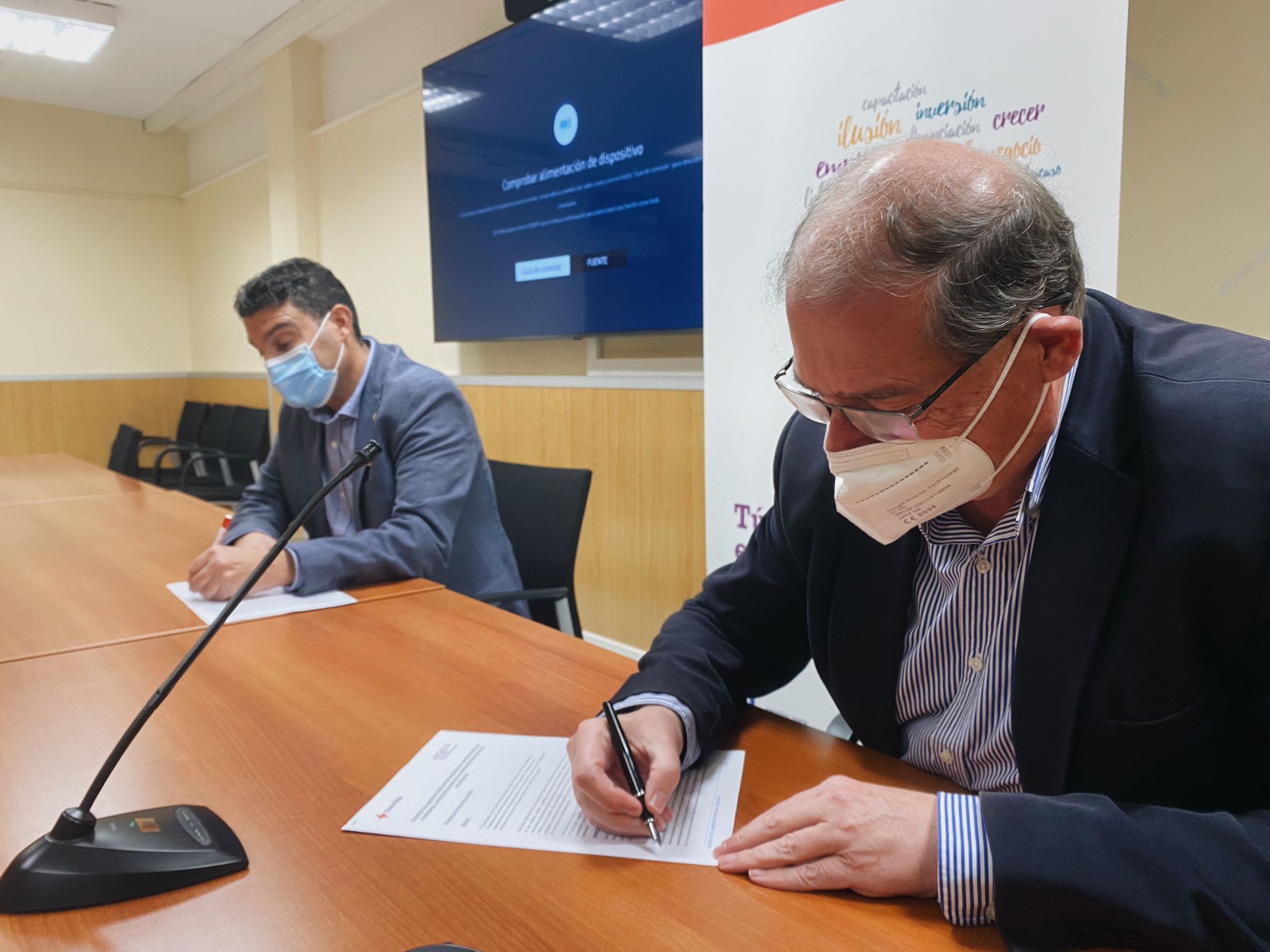 Creu Roja y ASCASUD se alían para orientar personas emprendedoras a consolidar su idea de negocio