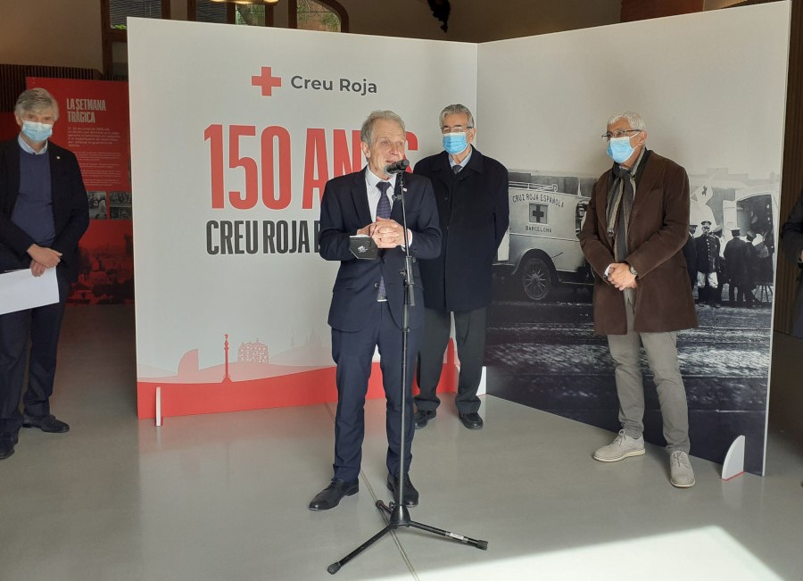 Una exposició commemora els 150 anys de la Creu Roja a la ciutat de Barcelona