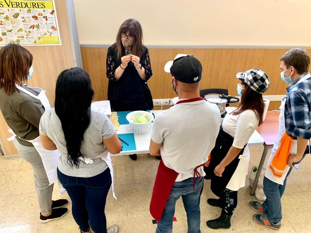 Cruz Roja refuerza la atención a los colectivos vulnerables con el apoyo de la Diputación de Tarragona