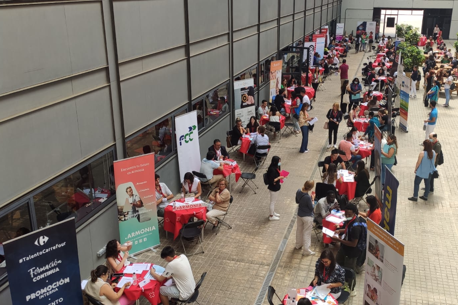 Más de 60 empresas participan en el fomento de la inserción laboral de colectivos vulnerables