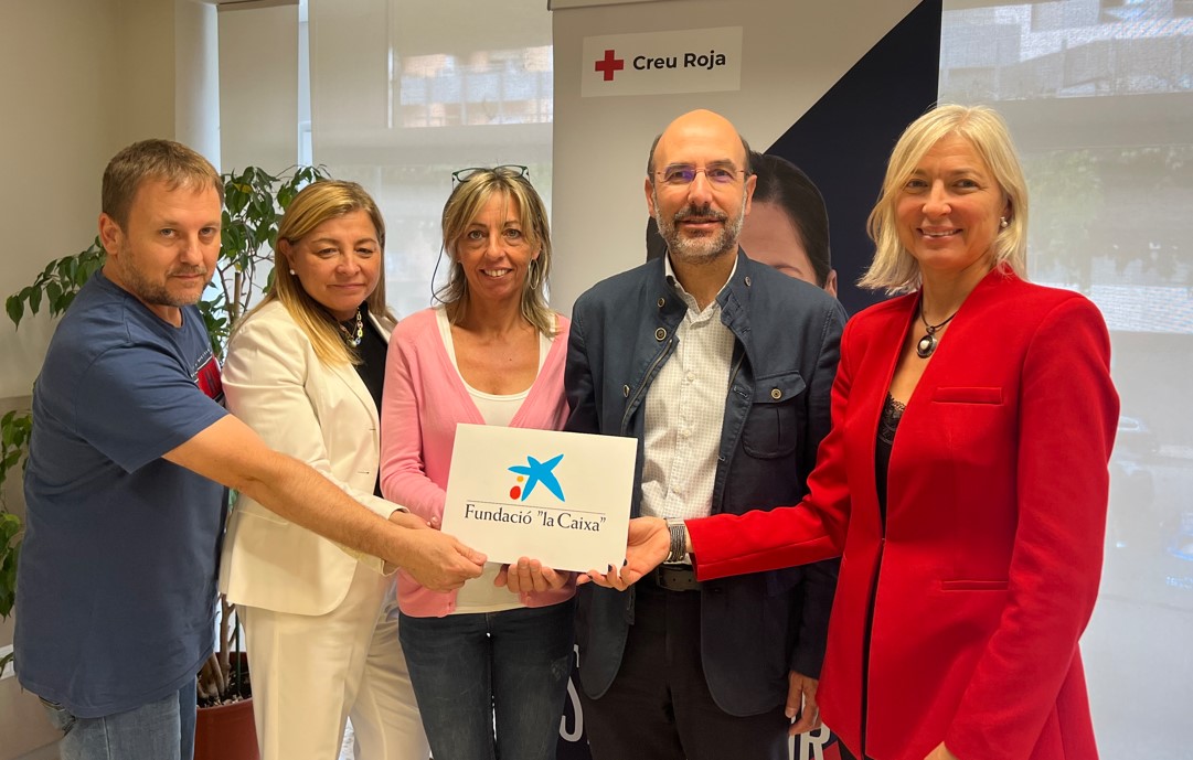 Creu Roja a Llançà rep el suport de la Fundació “la Caixa” per la compra d’un vehicle d’atenció