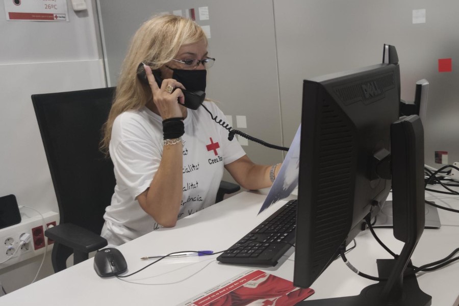 La Creu Roja posa en marxa la campanya preventiva d'onada de calor per fer front a les altes temperatures
