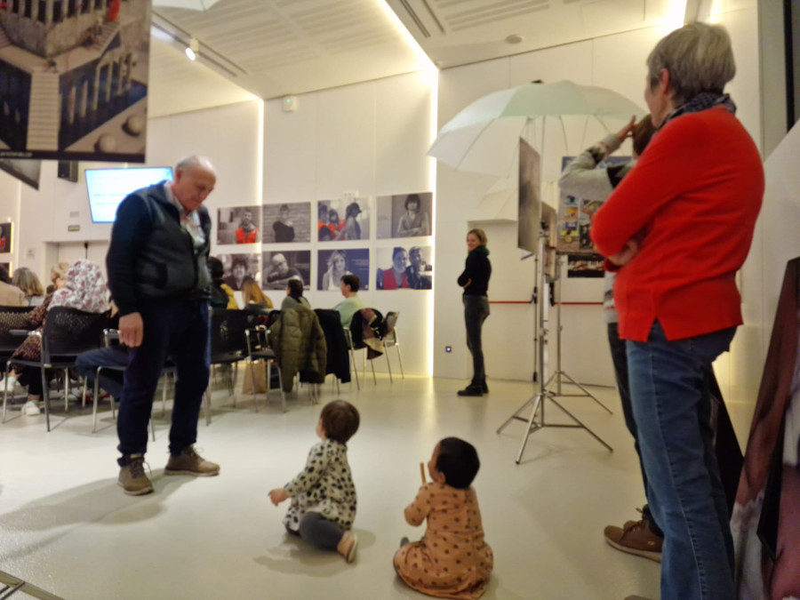 El Servicio de Acogimientos Familiares de Cruz Roja en Catalunya celebra 30 años