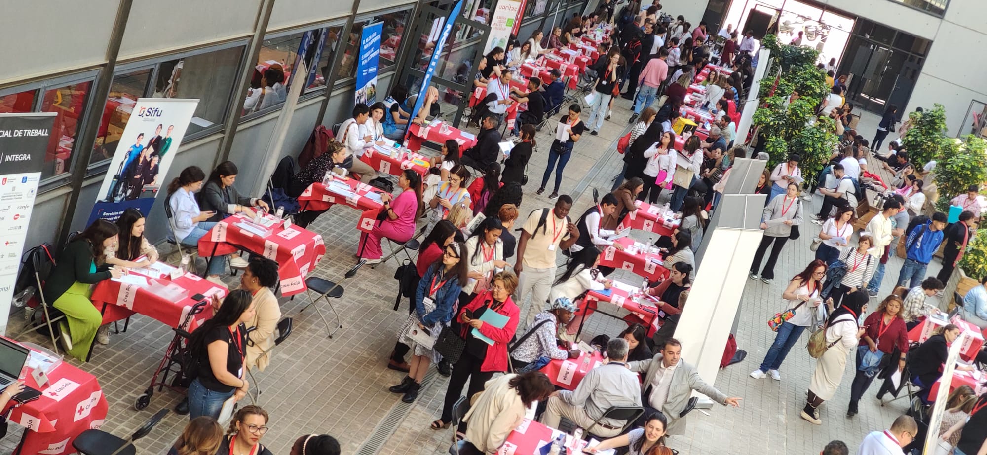 Més de 70 empreses participen en el foment de la inserció laboral de col·lectius vulnerables