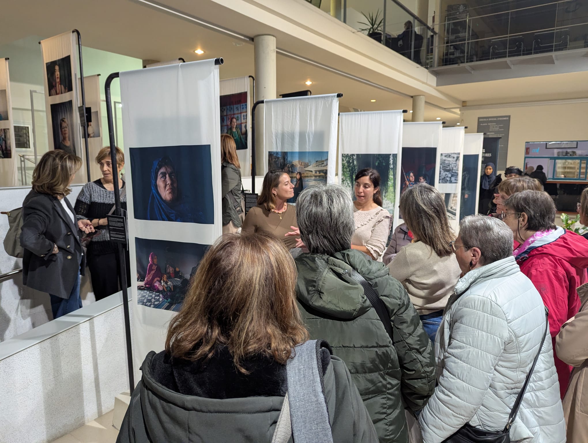 La mostra fotogràfica “Dones davant la guerra” arriba a Lleida