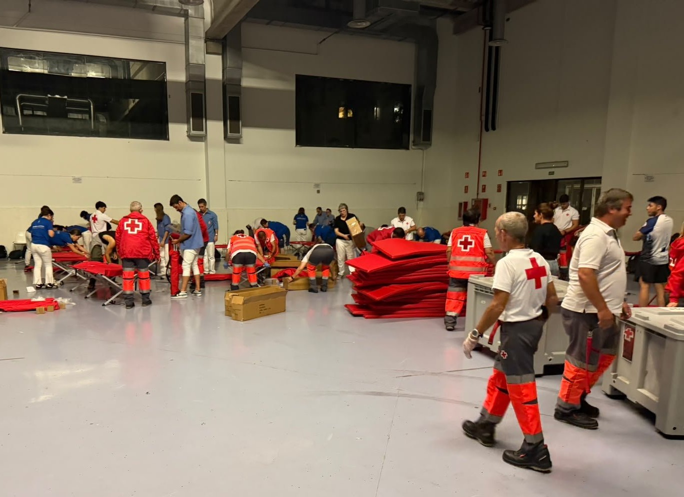 La Creu Roja atén més de 4.000 persones a tot Catalunya pel temporal