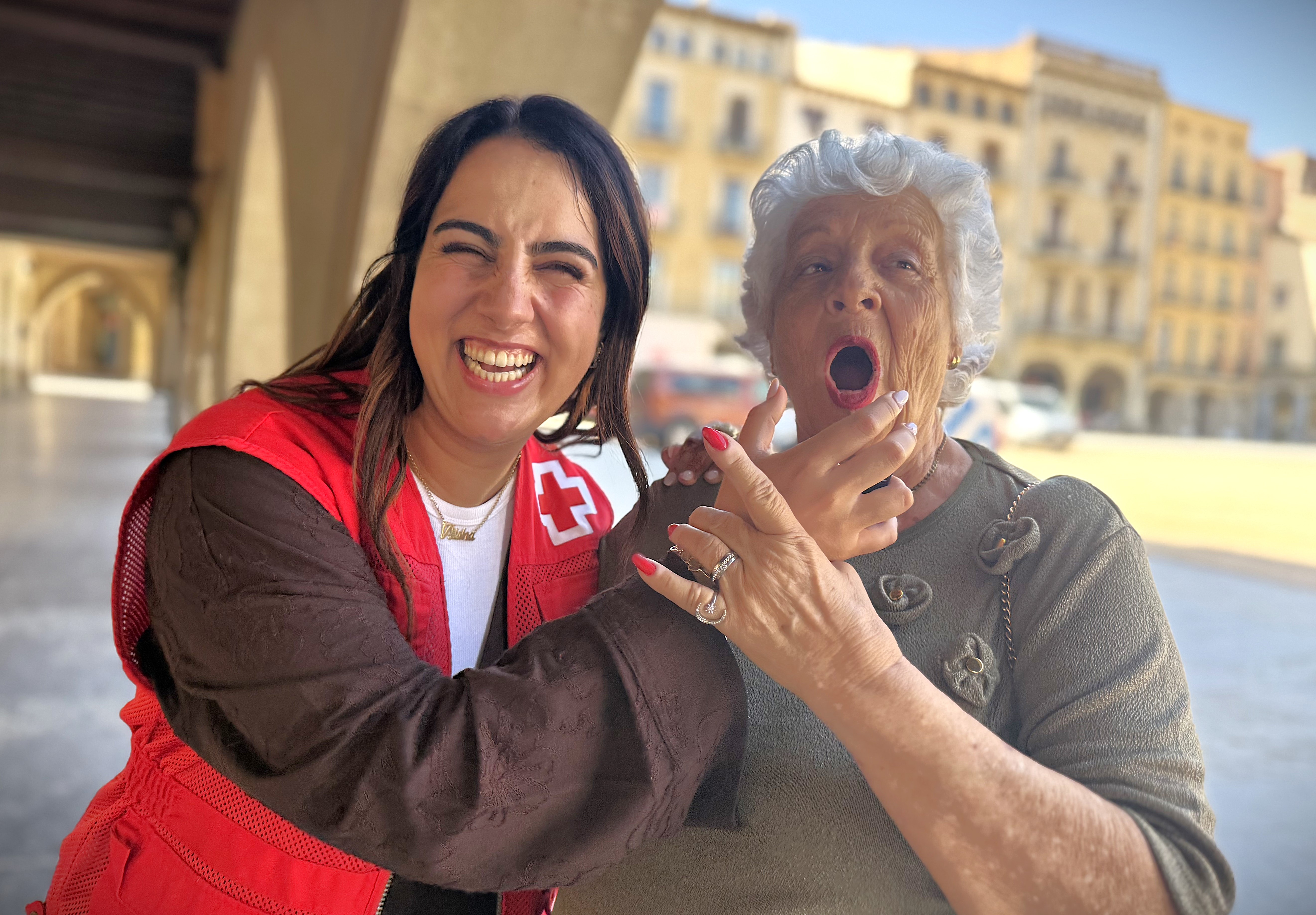 Nou impuls al voluntariat intergeneracional que connecta joves i persones grans