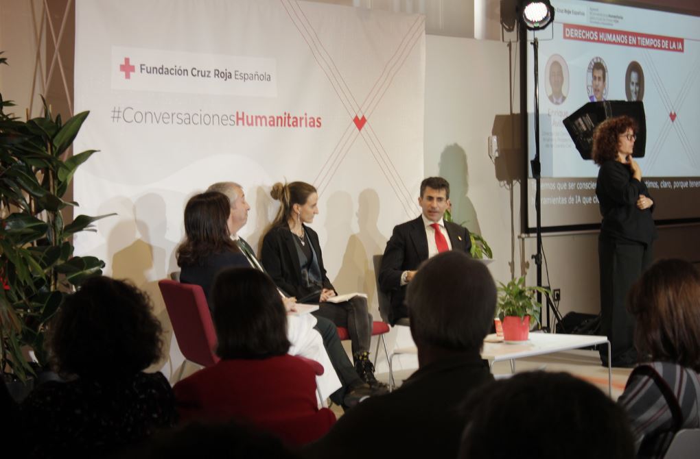 Derechos Humanos en tiempos de la IA: desafíos y soluciones en un mundo digitalizado