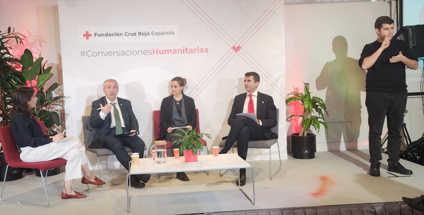 Derechos Humanos en tiempos de la IA: desafíos y soluciones en un mundo digitalizado