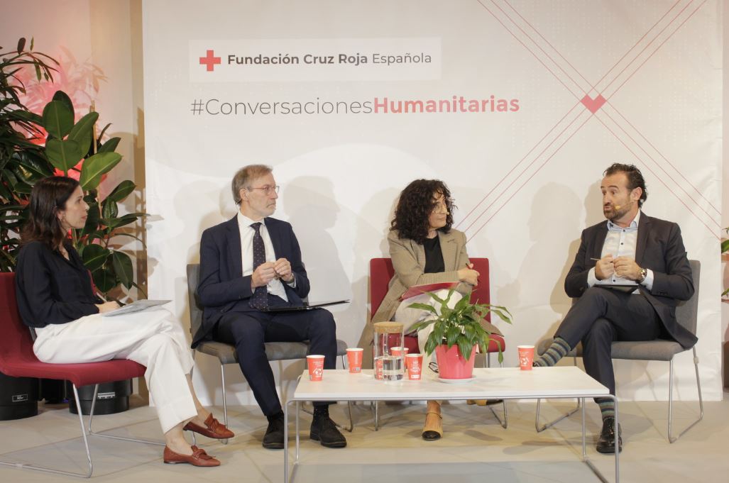 Compartiendo Oportunidades, Construyendo Futuro: el desarrollo humano en la era digital