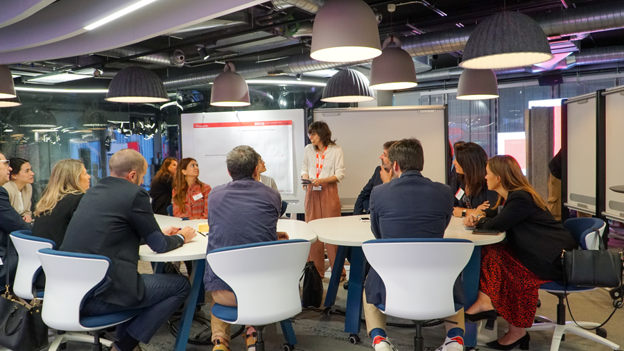 Jóvenes, Vulnerabilidad y Empleo: Ideando futuro con empresas y líderes de opinión