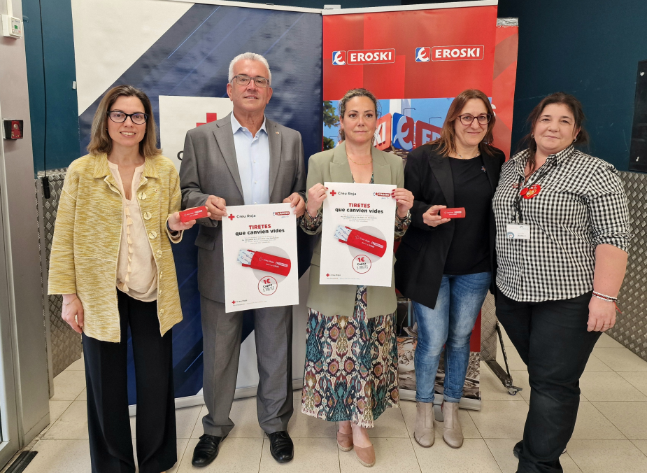 Eroski y Creu Roja vuelven a lanzar la campaña solidaria para el empleo de personas vulnerables.