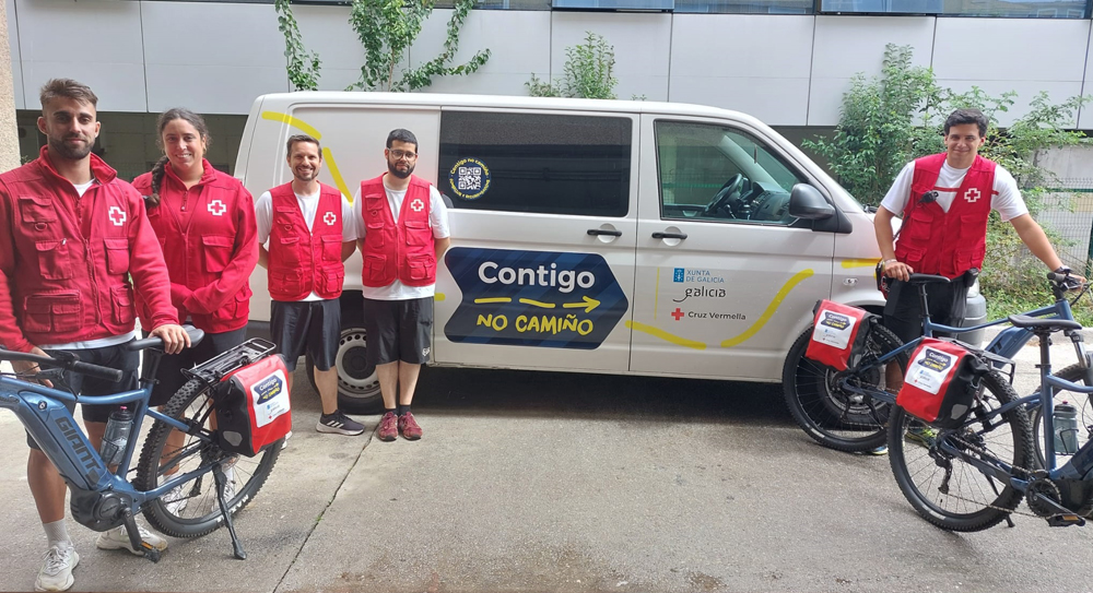 “Contigo no camiño”, el dispositivo especial de Cruz Roja para atender a peregrinos y peregrinas