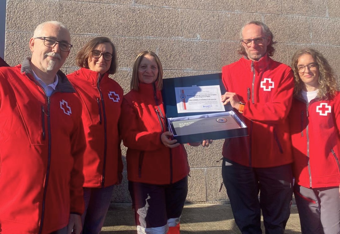 Cruz Vermella recibe a Medalla de Prata ao Mérito de Protección Civil de Galicia