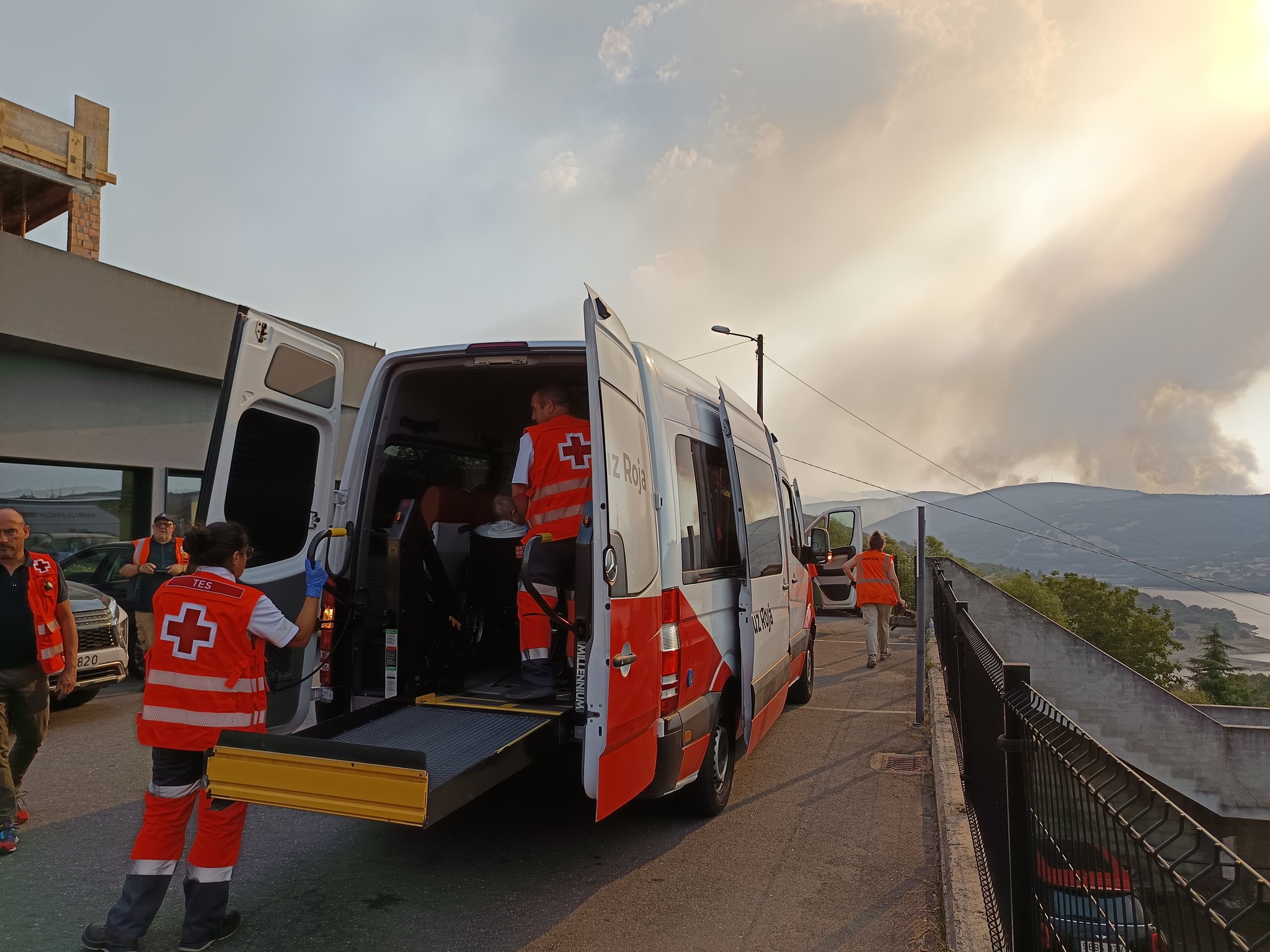 Cruz Roja se moviliza ante los incendios en Galicia