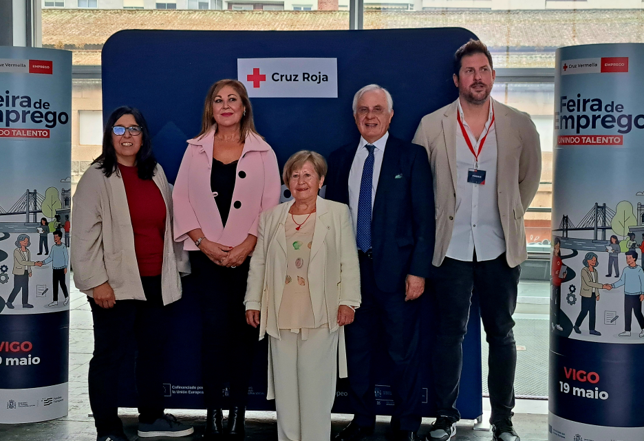 Máis de 600 persoas participan na primeira Feira de Emprego de Cruz Roja en Galicia