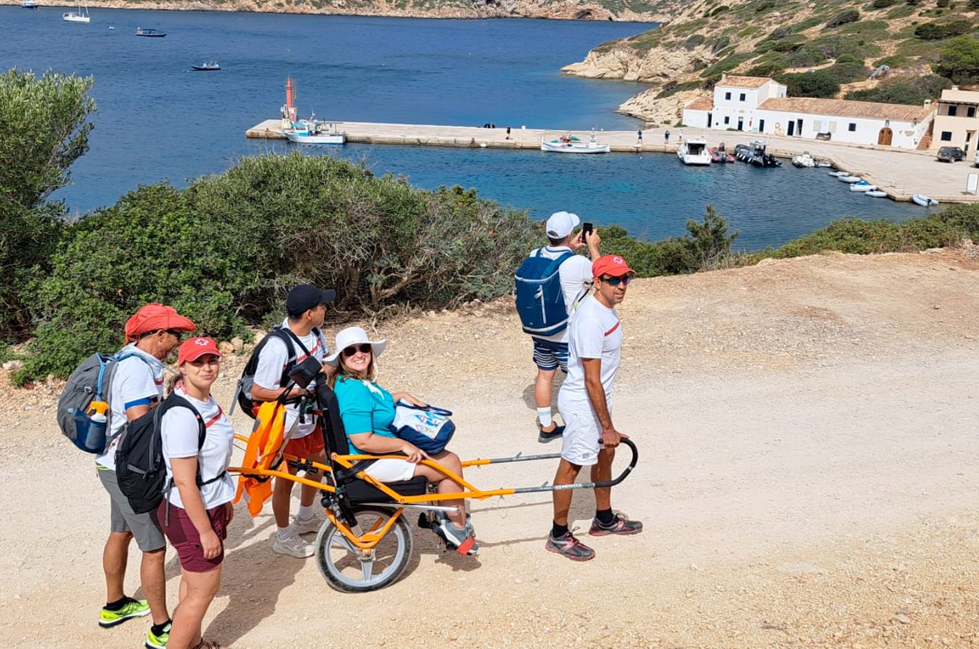 Voluntariado bajo el sol del verano