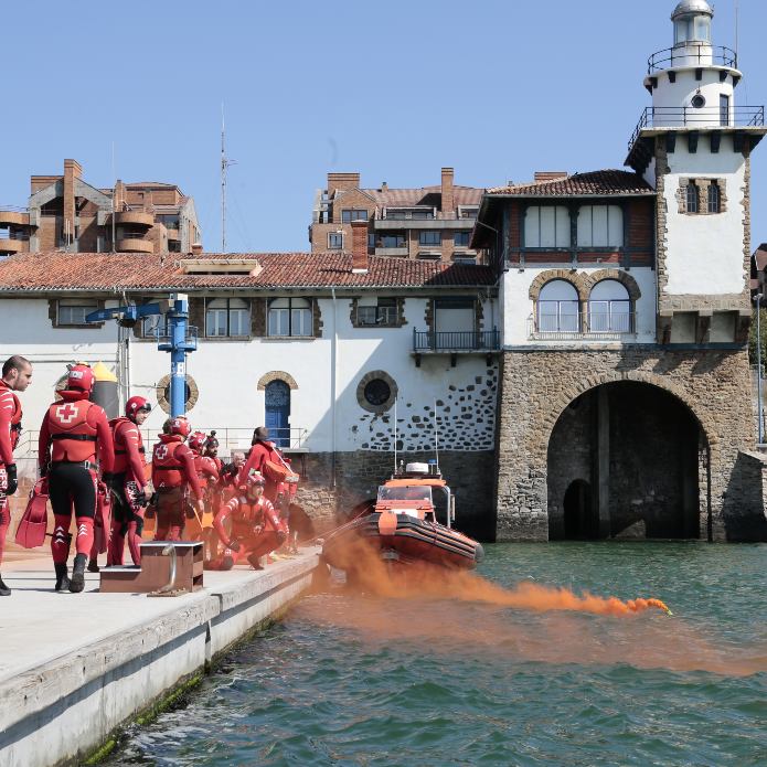 Descubriendo la base de salvamento marítimo de Arriluze