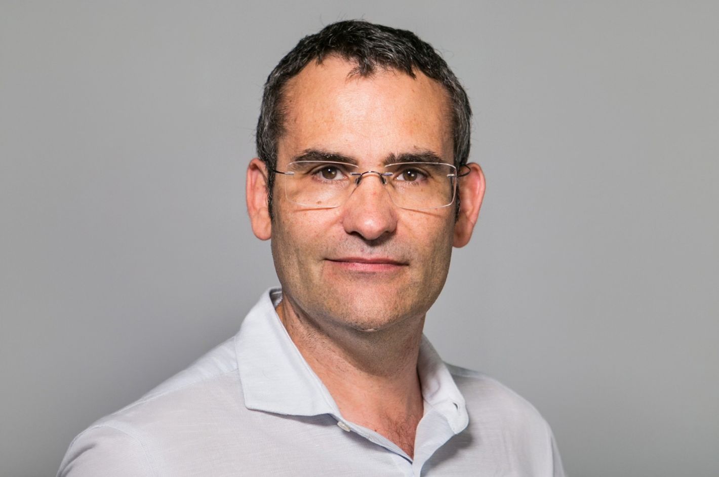 MANUEL ARMAYONES