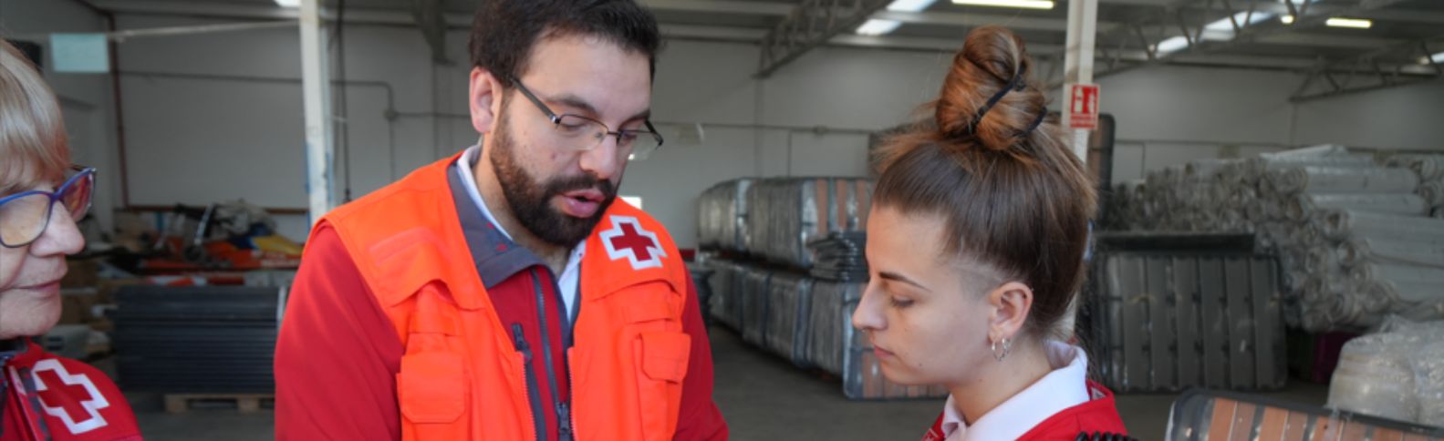 Cruz Roja supera las 1.000 asistencias por semana a las víctimas de la DANA