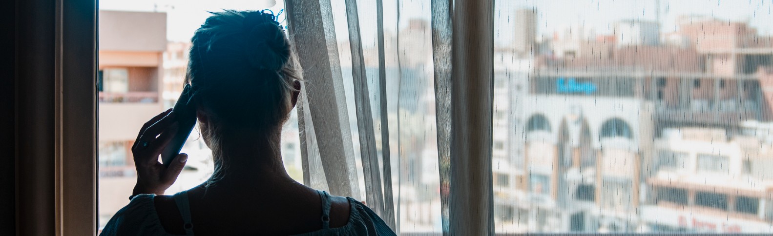 Pertsonekin birkonektatzeko sarrera-atea