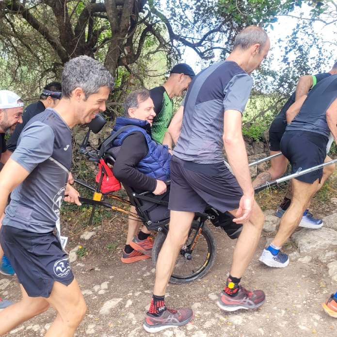 Una carrera esportiva a bord de la cadira joëlette