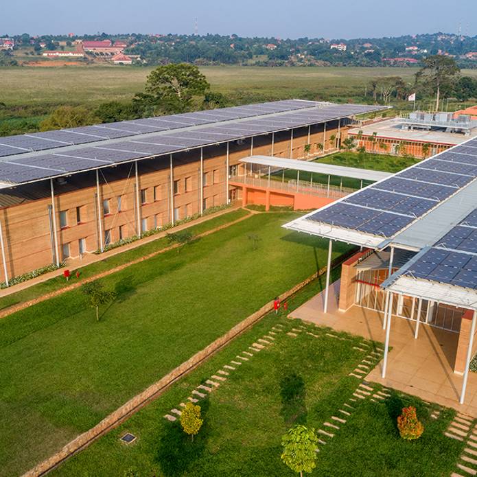 Emergency ospitalea, ingurumen-jasangarritasunaren adibidea