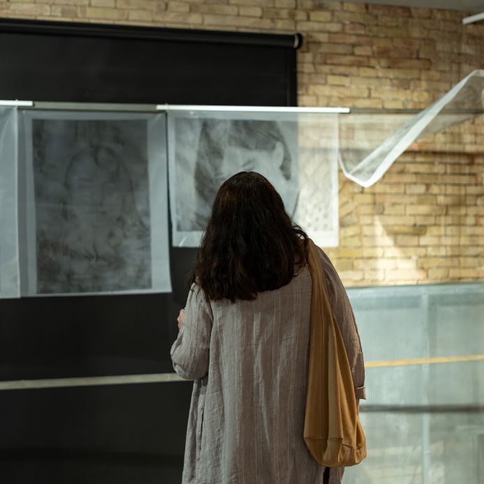 ‘¿Cómo te llamas?’, una exposición que pone nombre y rostro al sinhogarismo