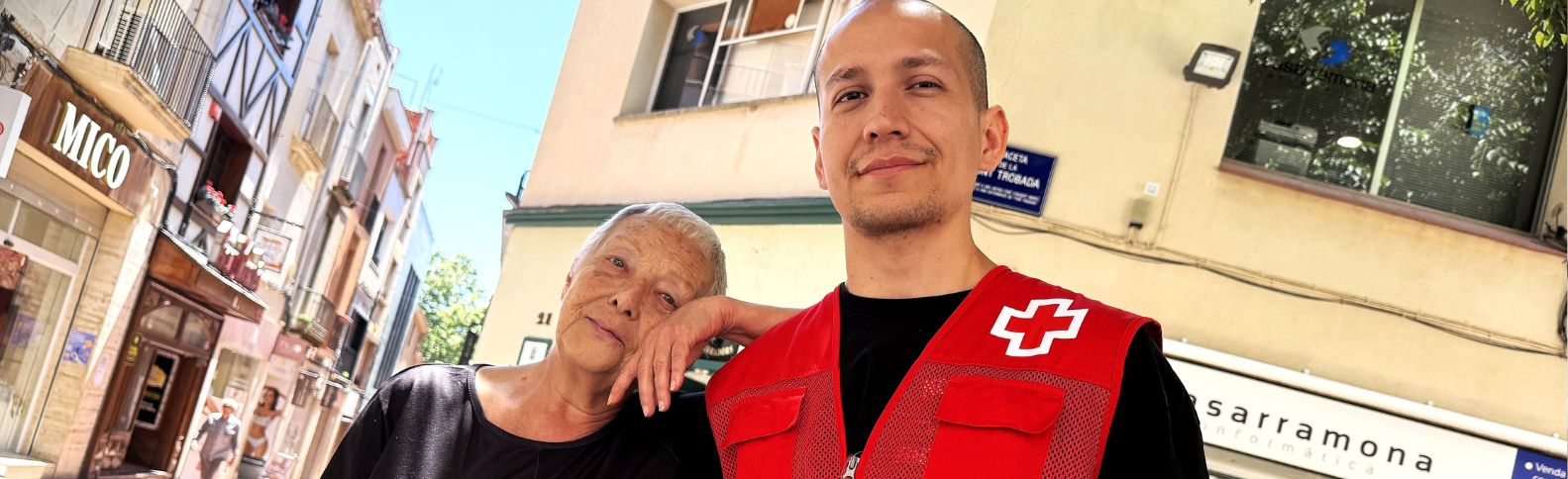 Nuevo impulso al voluntariado intergeneracional que conecta a jóvenes y personas mayores