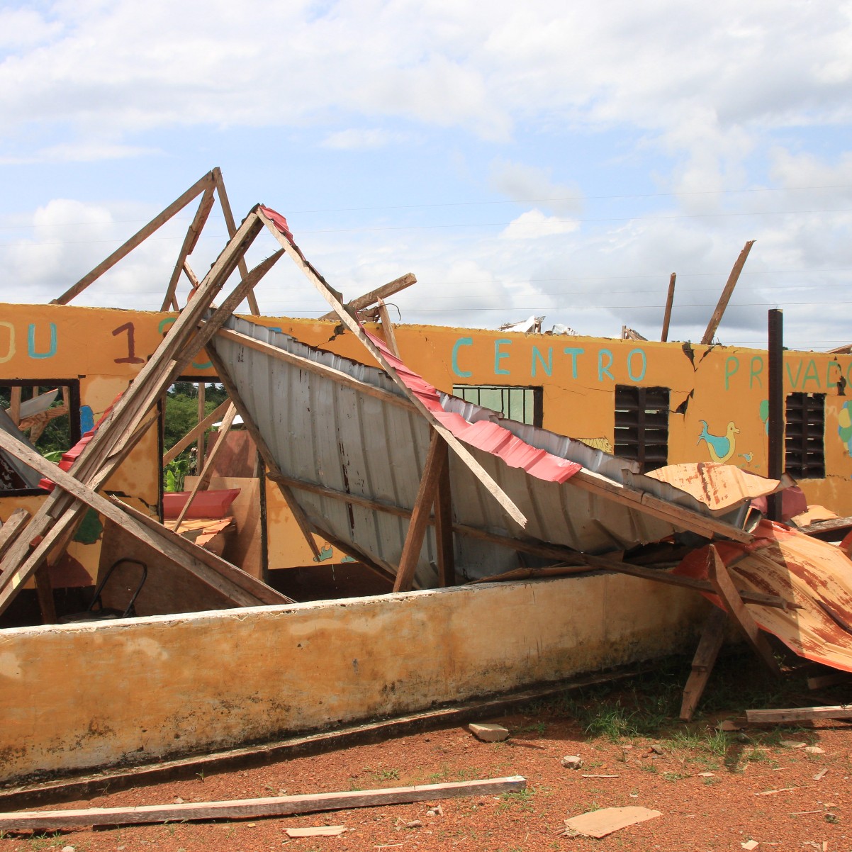 Cruz Roja Española apoya la misión de evaluación en Guinea Ecuatorial tras las explosiones en Bata