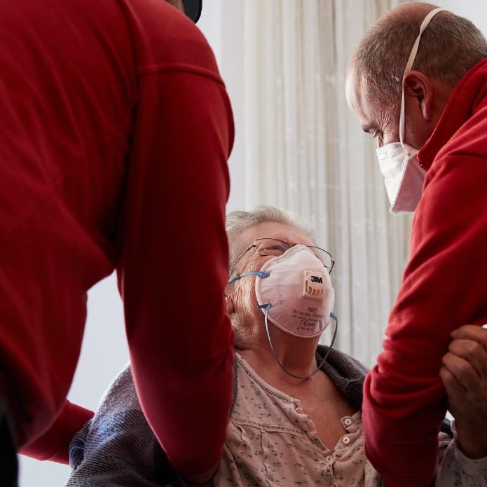 Bi aingeru ikusi izan balitu bezala: historia argazki ikoniko baten atzean