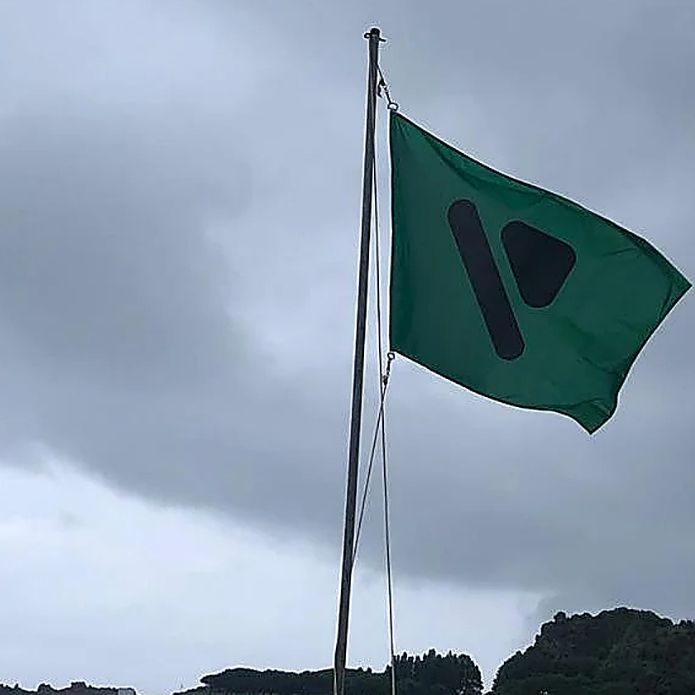 Cantabria incorpora pictogramas en las banderas de sus playas para personas con daltonismo