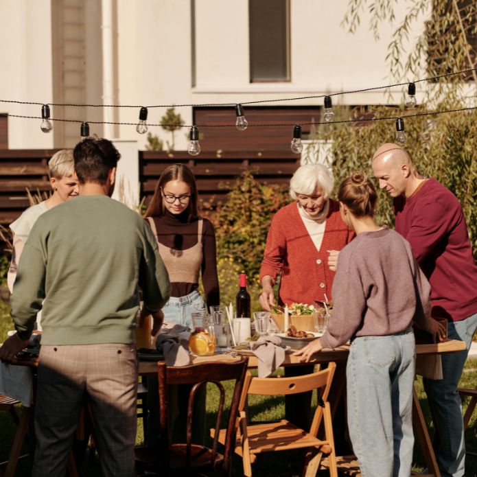 Una comida familiar para aprender a desmontar bulos