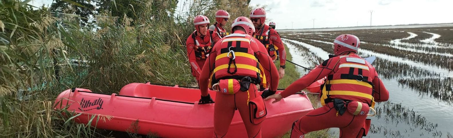 Así actuaron los equipos de búsqueda de personas de Cruz Roja durante la DANA