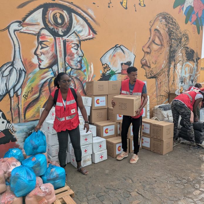 Envío de ayuda humanitaria a Cabo Verde