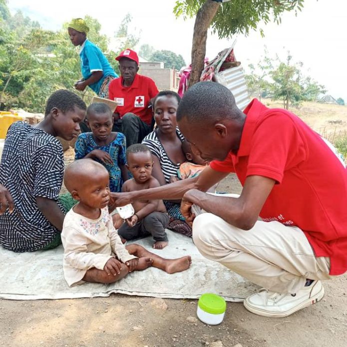 Cruz Roja responde ante el desplazamiento forzado y la crisis alimentaria en Sud-Kivu