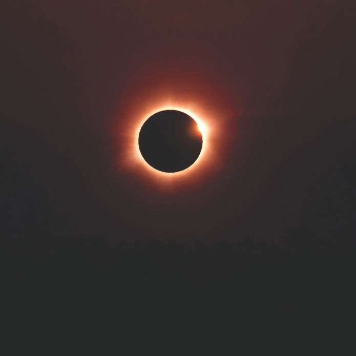 Recomendaciones para seguir de forma segura el eclipse solar del 12 de agosto