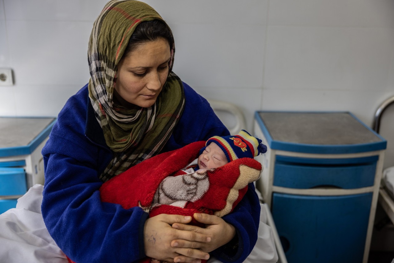 AFGANISTAN MISERIAN HONDORATU DA TALIBANAK ITZULI ETA URTEBETERA