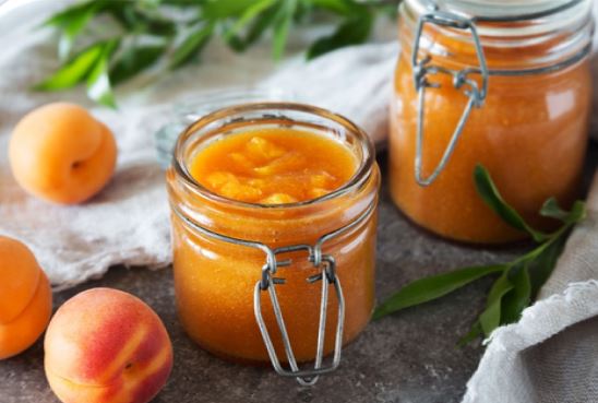 Albaricoques en Almíbar