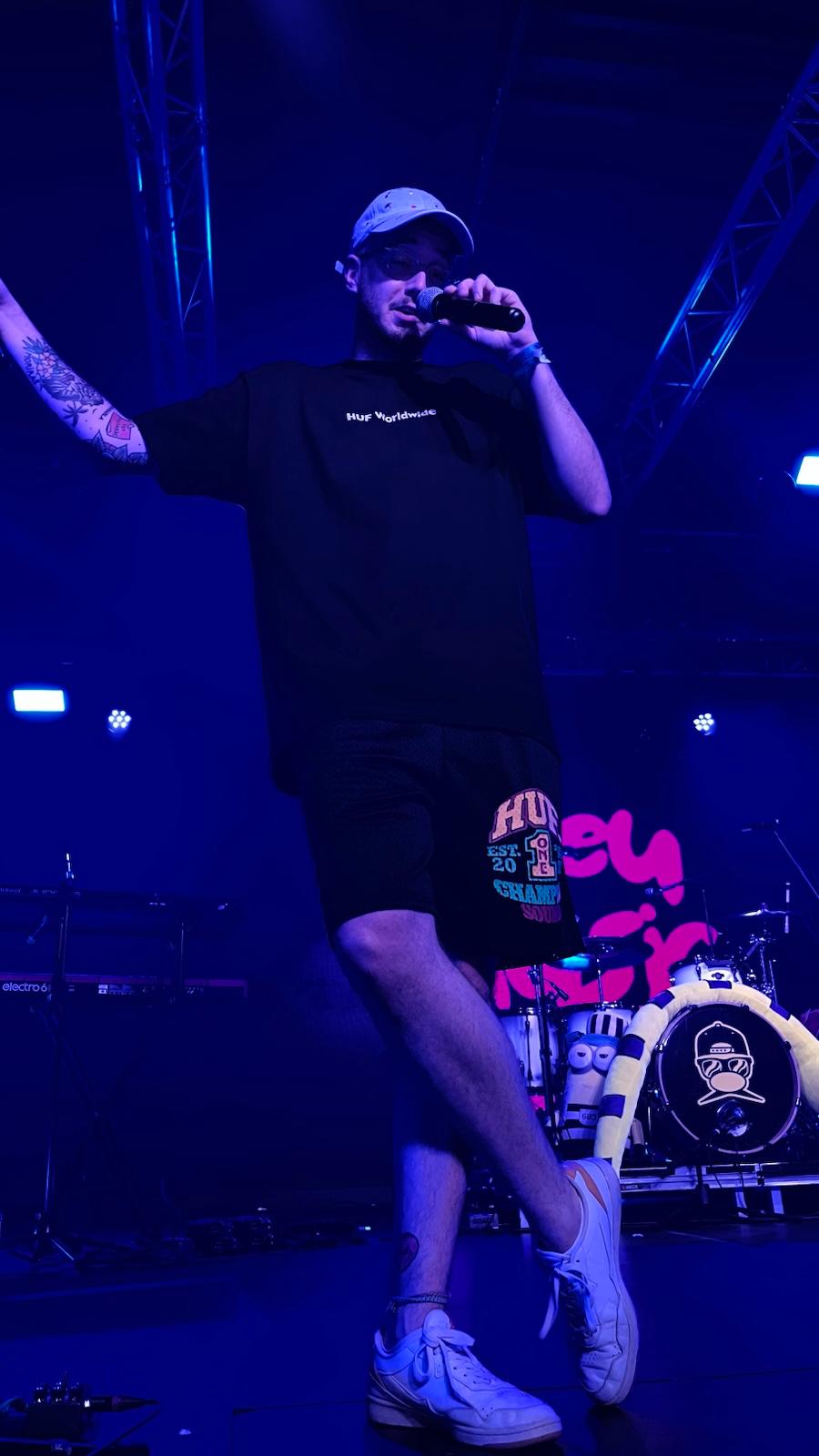 Más de 400 jóvenes celebran el Creu Music Fest en Barcelona: música y talento para impulsar el empleo juvenil