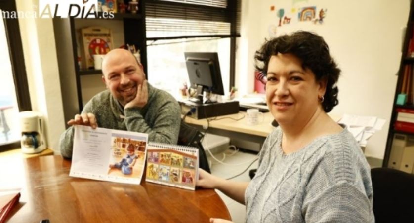 a historia de Beatriz e Isaac, familia de acogida de Salamanca