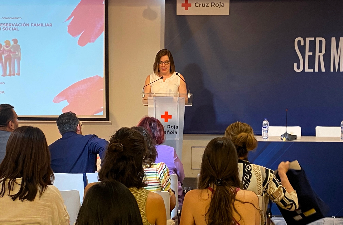 Cruz Roja presenta dos nuevos modelos de intervención para favorecer la crianza y la parentalidad positiva