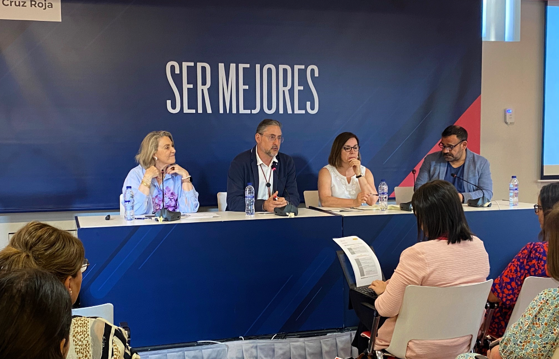 Cruz Roja presenta dos nuevos modelos de intervención para favorecer la crianza y la parentalidad positiva