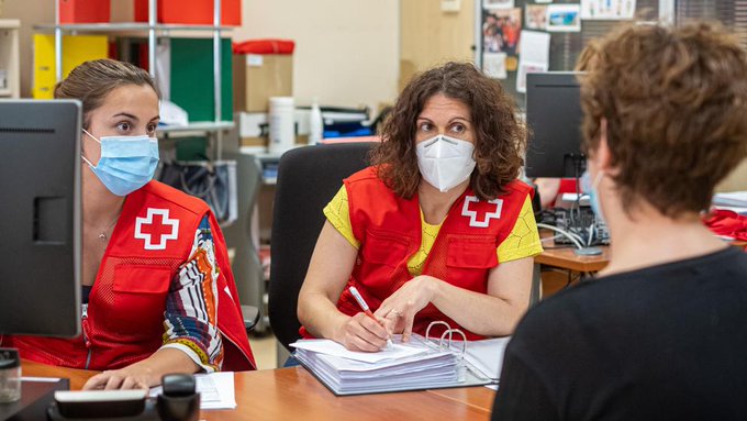 Cruz Roja refuerza las competencias digitales de los profesionales de empleo para ofrecer la mejor atención a 90.000 personas al año