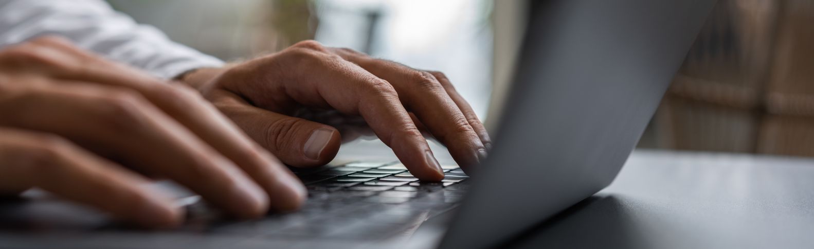 5 apps para buscar trabajo sin morir en el intento