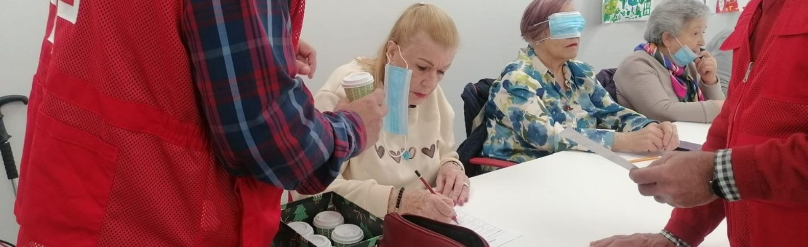 Olores, sabores y texturas para activar la mente y reducir la soledad