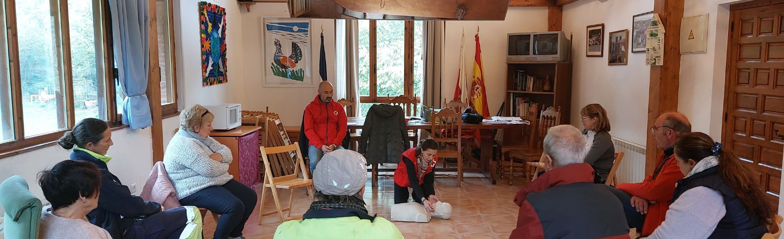 En Pesquera ya saben utilizar un desfibrilador